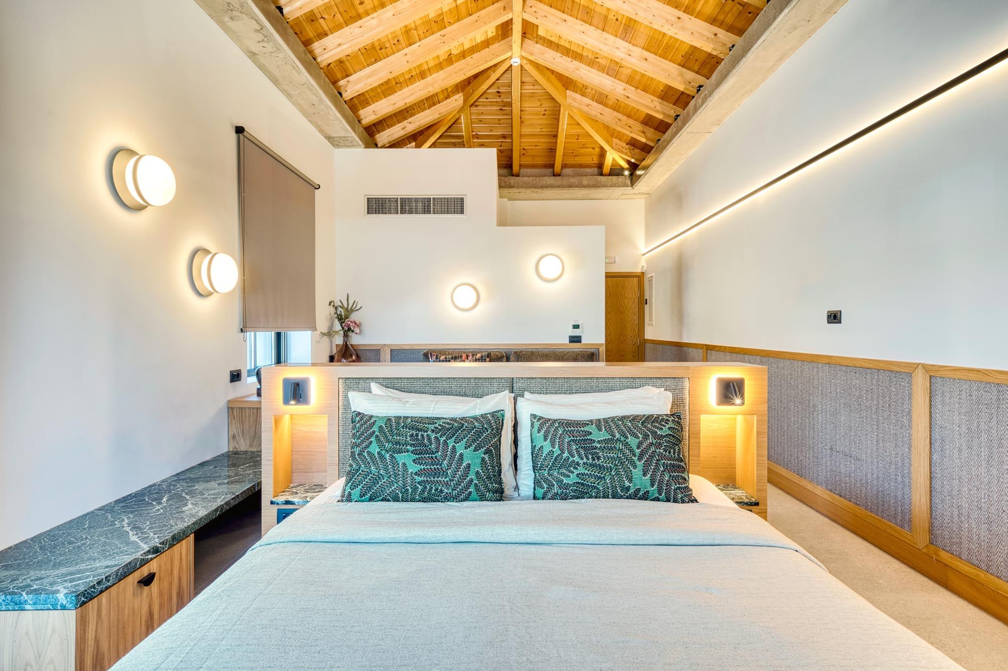 10-Capital_Suites_362.jpg